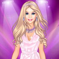 Игра Барби показ мод