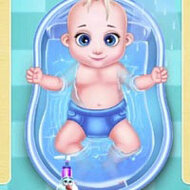 Игра Для девочек: Искупай малыша