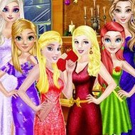 Игра Одевалка принцесс Диснея на Рождество