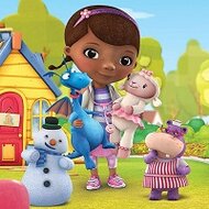 Игра Раскраски доктор Плюшева