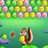 Игра Стрелялка с белочкой по шарикам