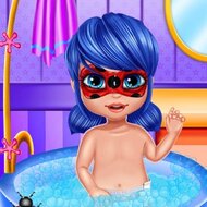 Игра Уход за малышкой Леди Баг